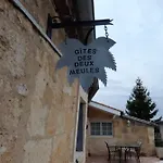Les Deux Meules * Sainte-Colombe (Gironde)