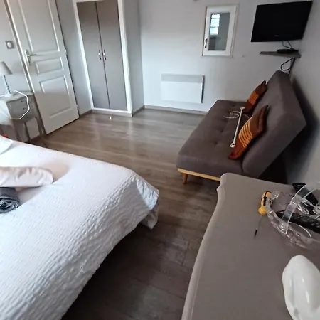 Les Deux Meules *